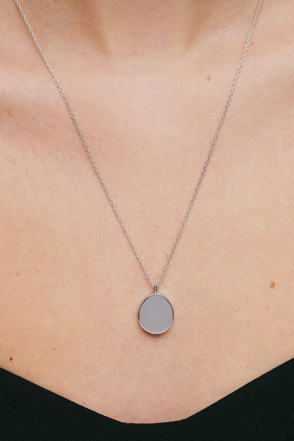 Custom Necklaces Oval Locket Necklace, white gold for a luxurious style