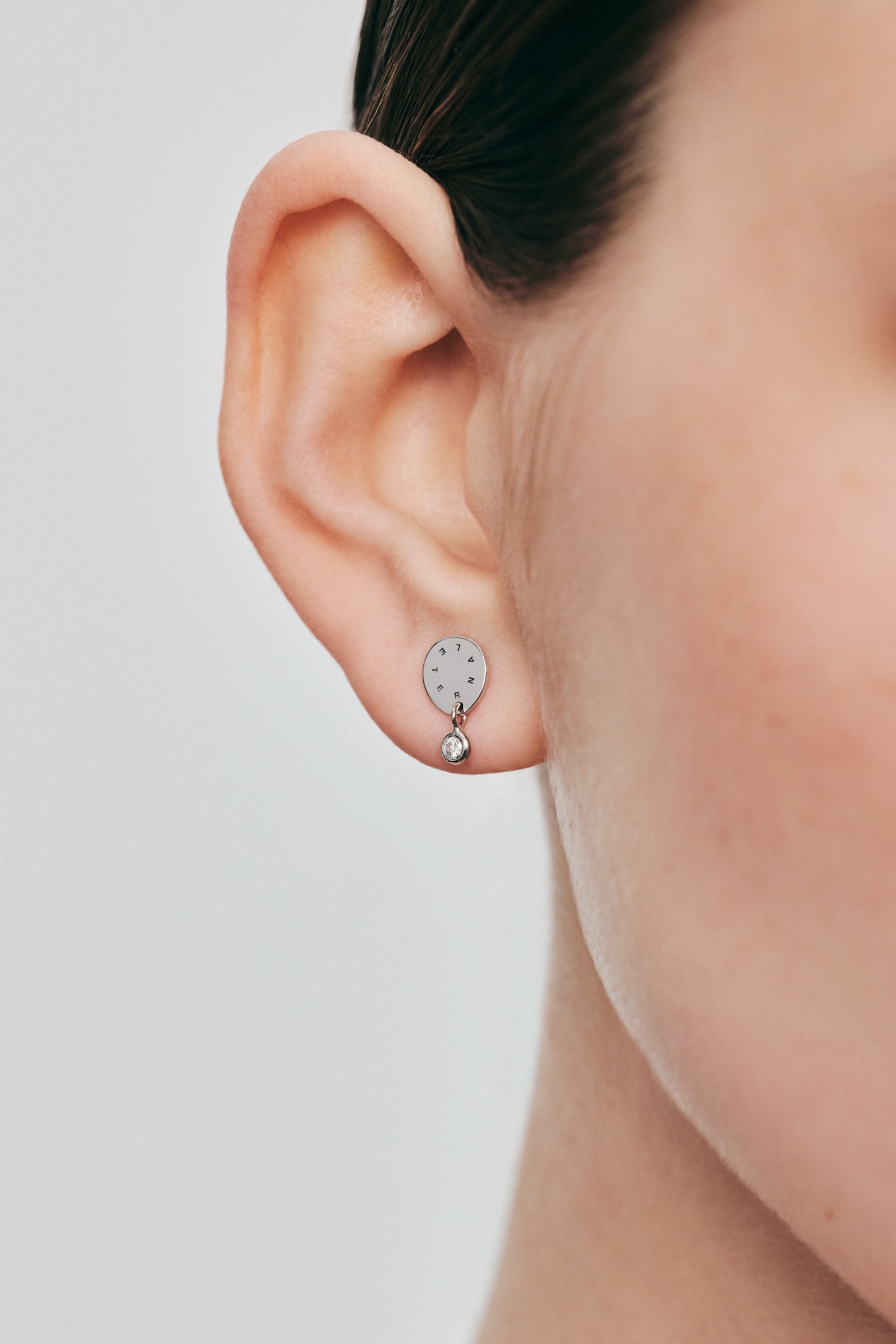 Earrings Solo Diamond Eternal Earrings, white gold for stylish and elegant looks