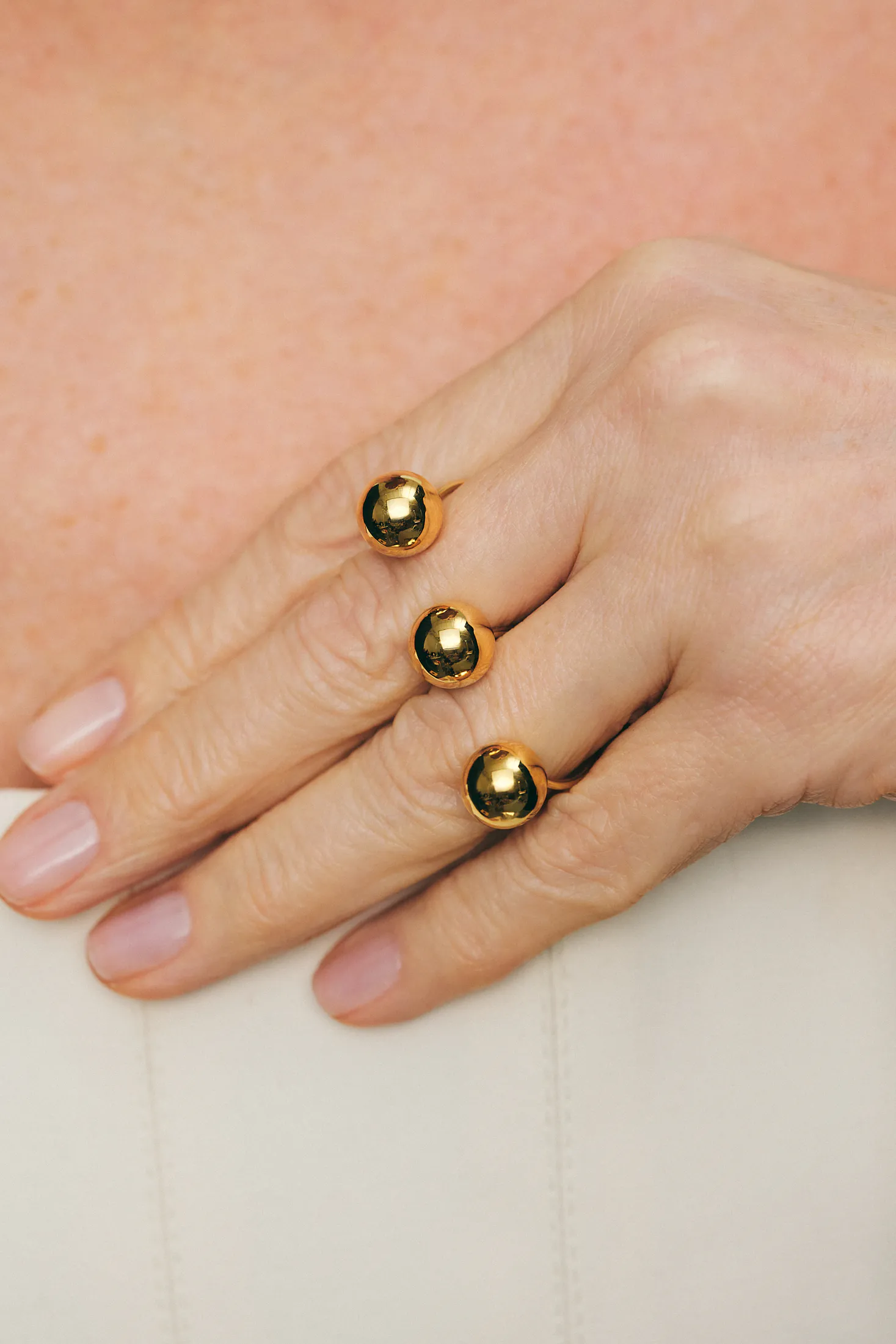 Rings Trio Orb Ring, yellow gold with modern design available now