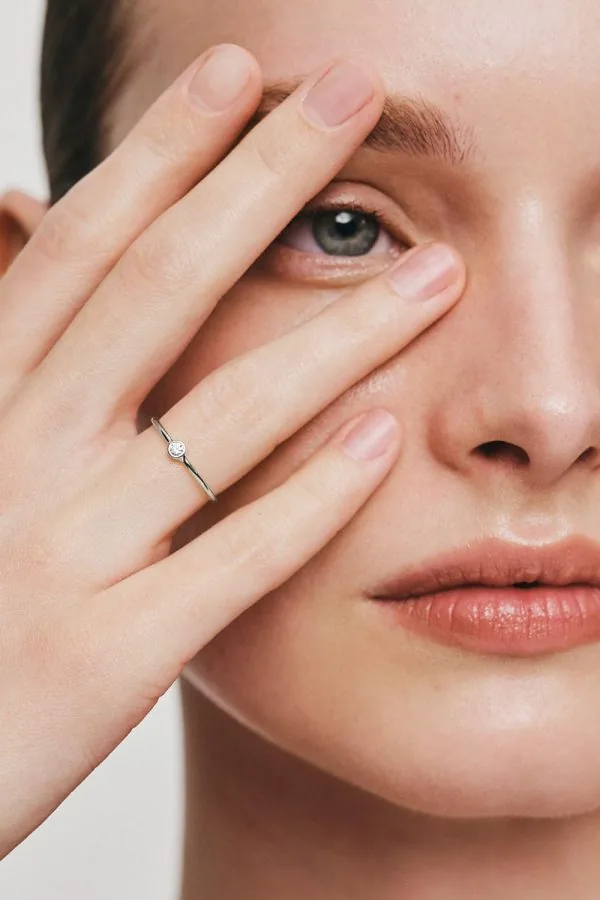 Rings Mono Diamond Ring, white gold with luxury craftsmanship from Guzema