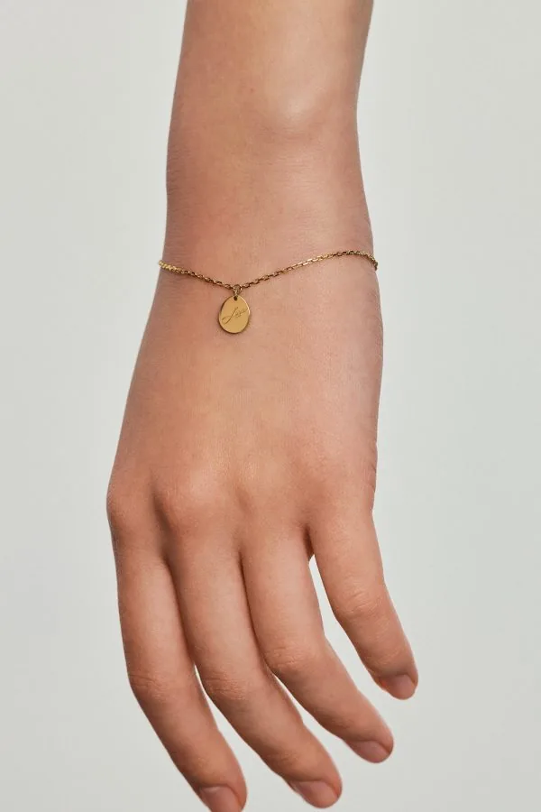Bracelets Love Bracelet, yellow gold for everyday elegance