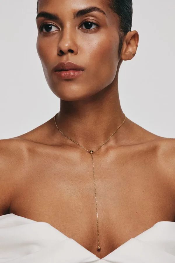 Exclusive Necklaces Duo Transformer Necklace, yellow gold from Guzema