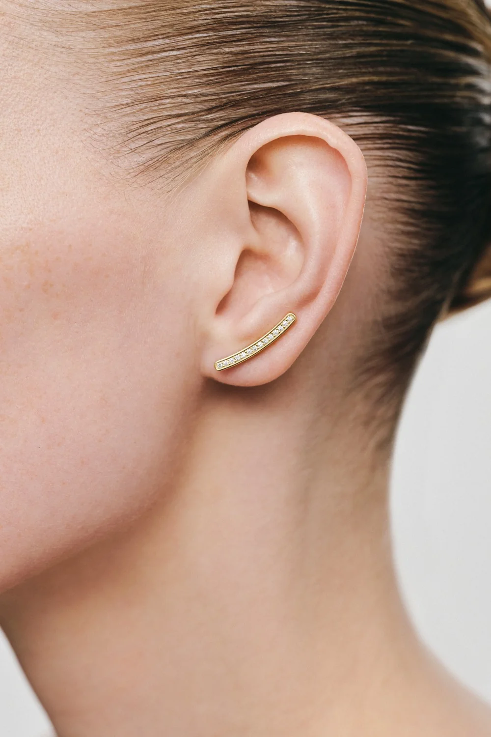 Earrings Bold Arc Earrings, diamonds, yellow gold for stylish and elegant looks