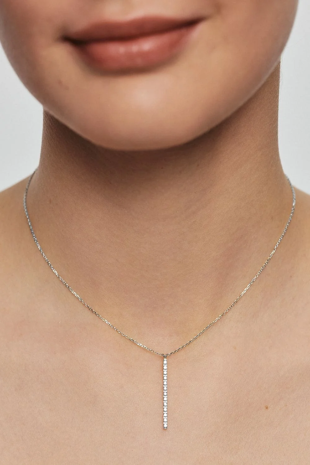 Custom Necklaces Multi Diamonds Necklace, white gold for a luxurious style