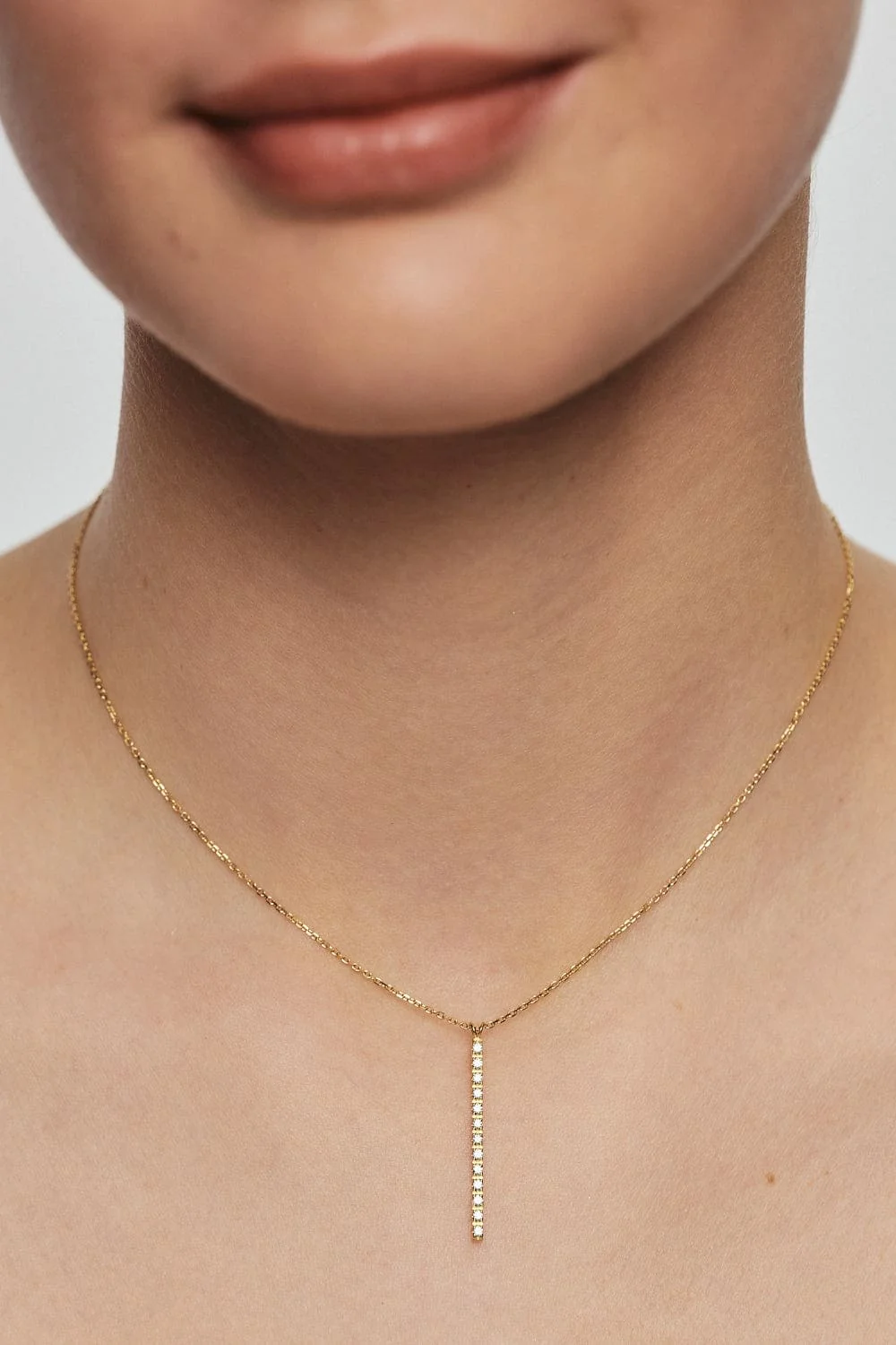 Custom Necklaces Multi Diamonds Necklace, yellow  gold for a luxurious style