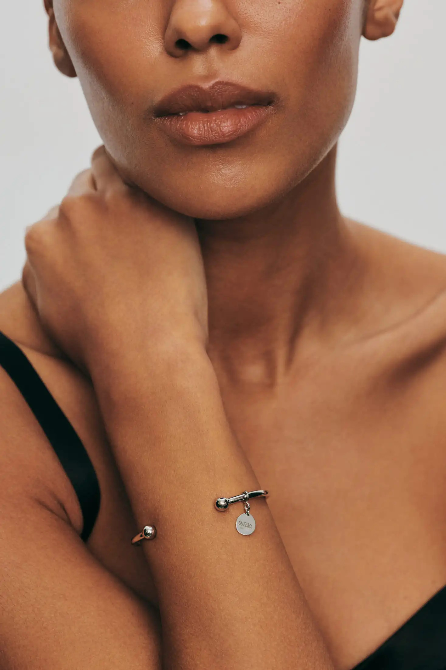 Bracelets Arc Bracelet, white gold with high-end craftsmanship from Guzema