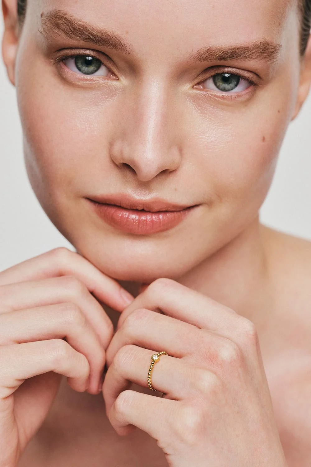 Rings Beads Ring, diamond, yellow gold with modern design available now