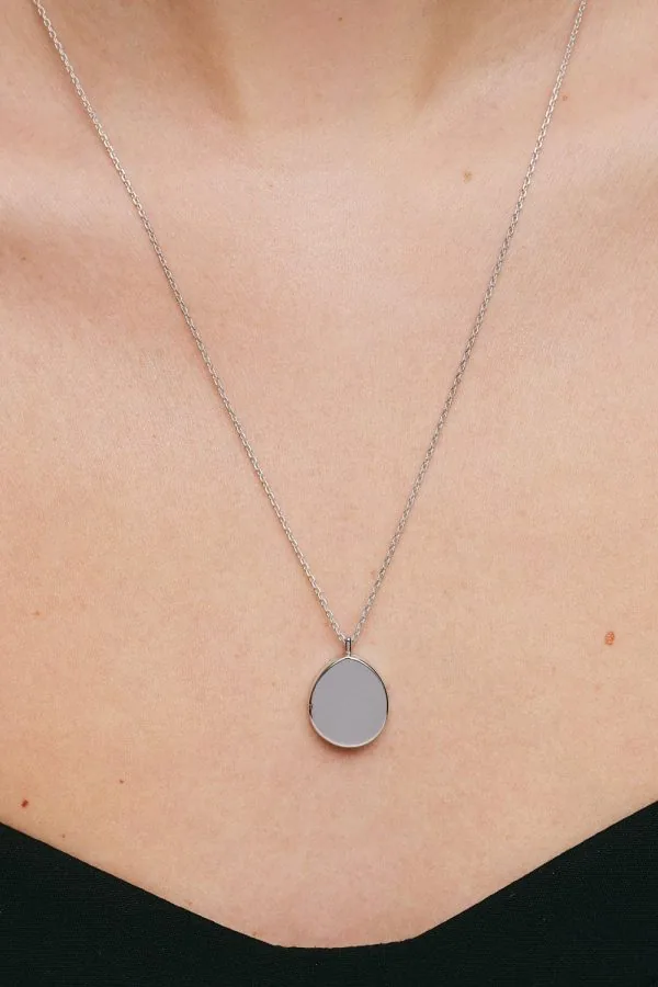 Custom Necklaces Oval Locket Necklace, white gold for a luxurious style