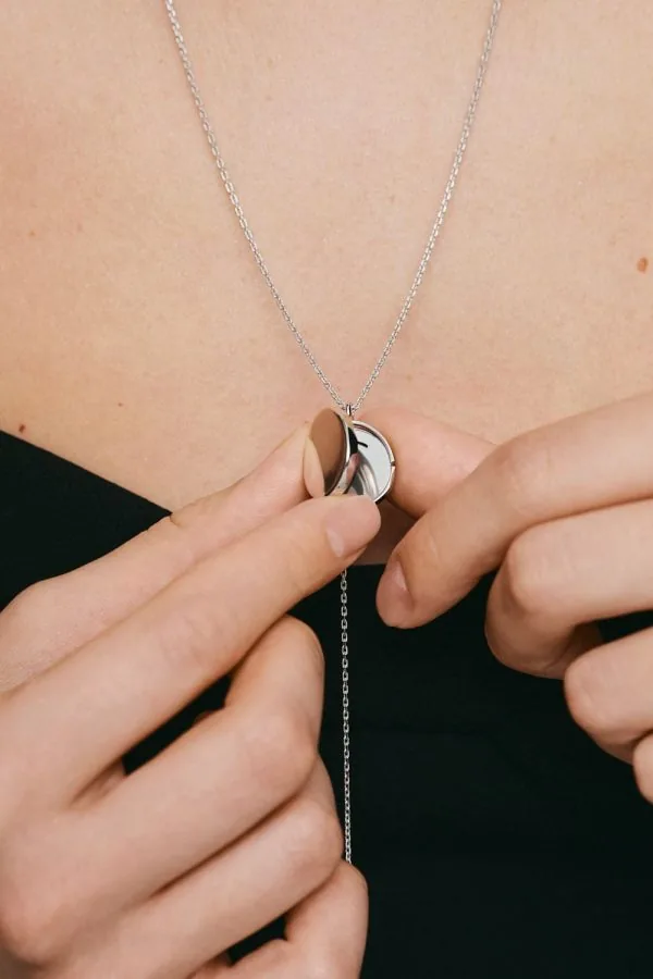 Exclusive Necklaces Oval Locket Necklace, white gold from Guzema
