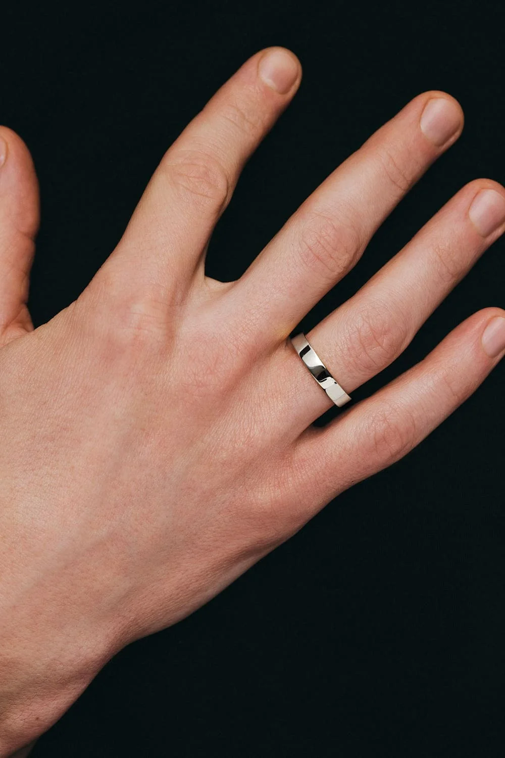 Rings True Wedding Ring, white gold with luxury craftsmanship from Guzema