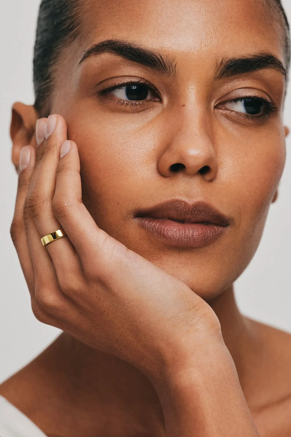 Rings True Wedding Ring, yellow gold with luxury craftsmanship from Guzema