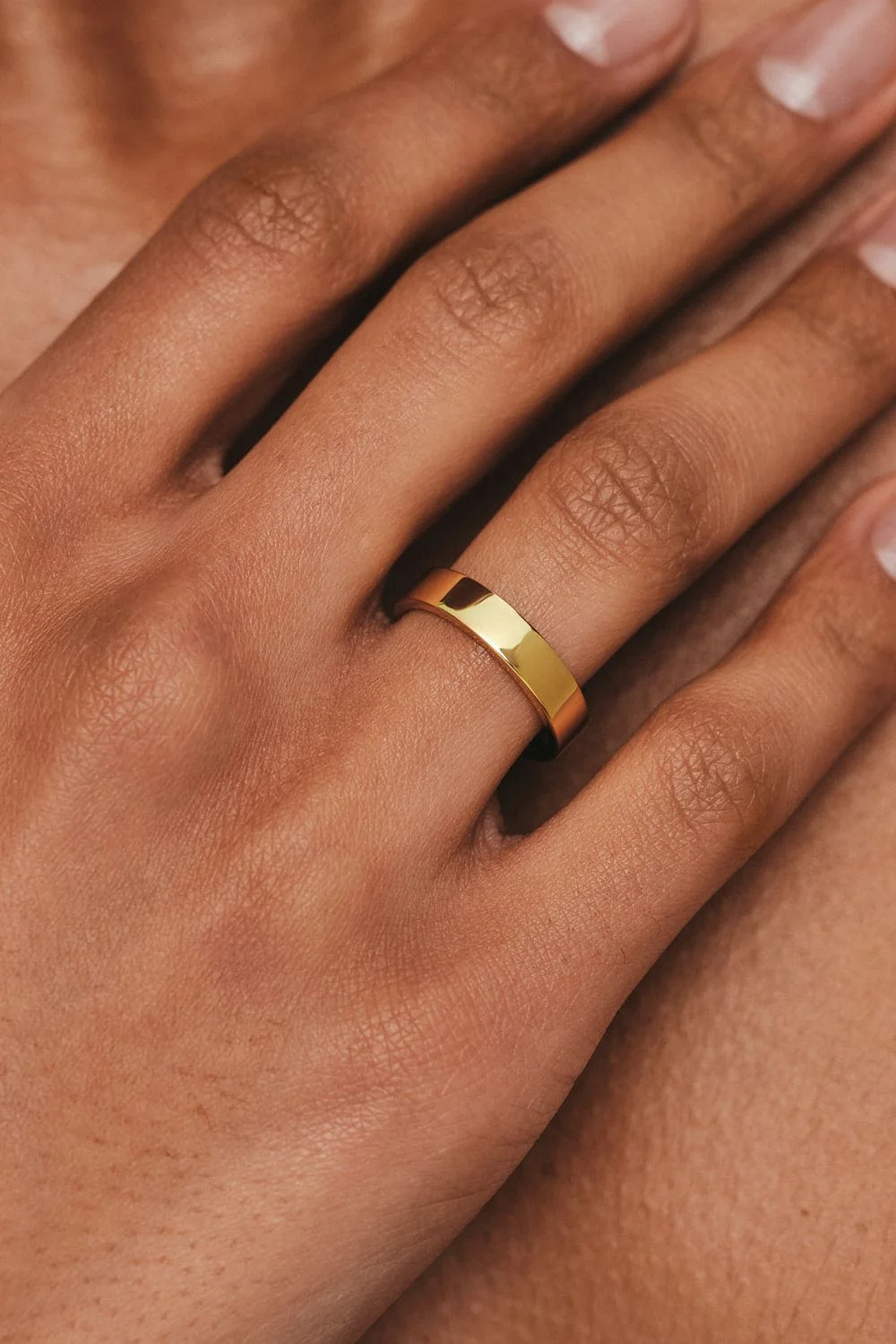 Rings True Wedding Ring, yellow gold with luxury craftsmanship from Guzema