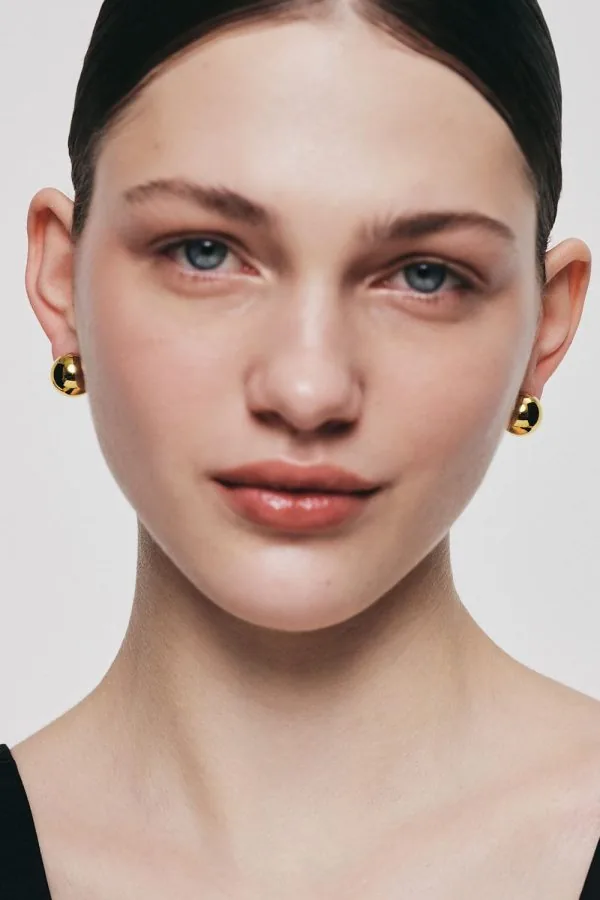 Earrings Mini Orbs Earrings, yellow gold with timeless design by Guzema