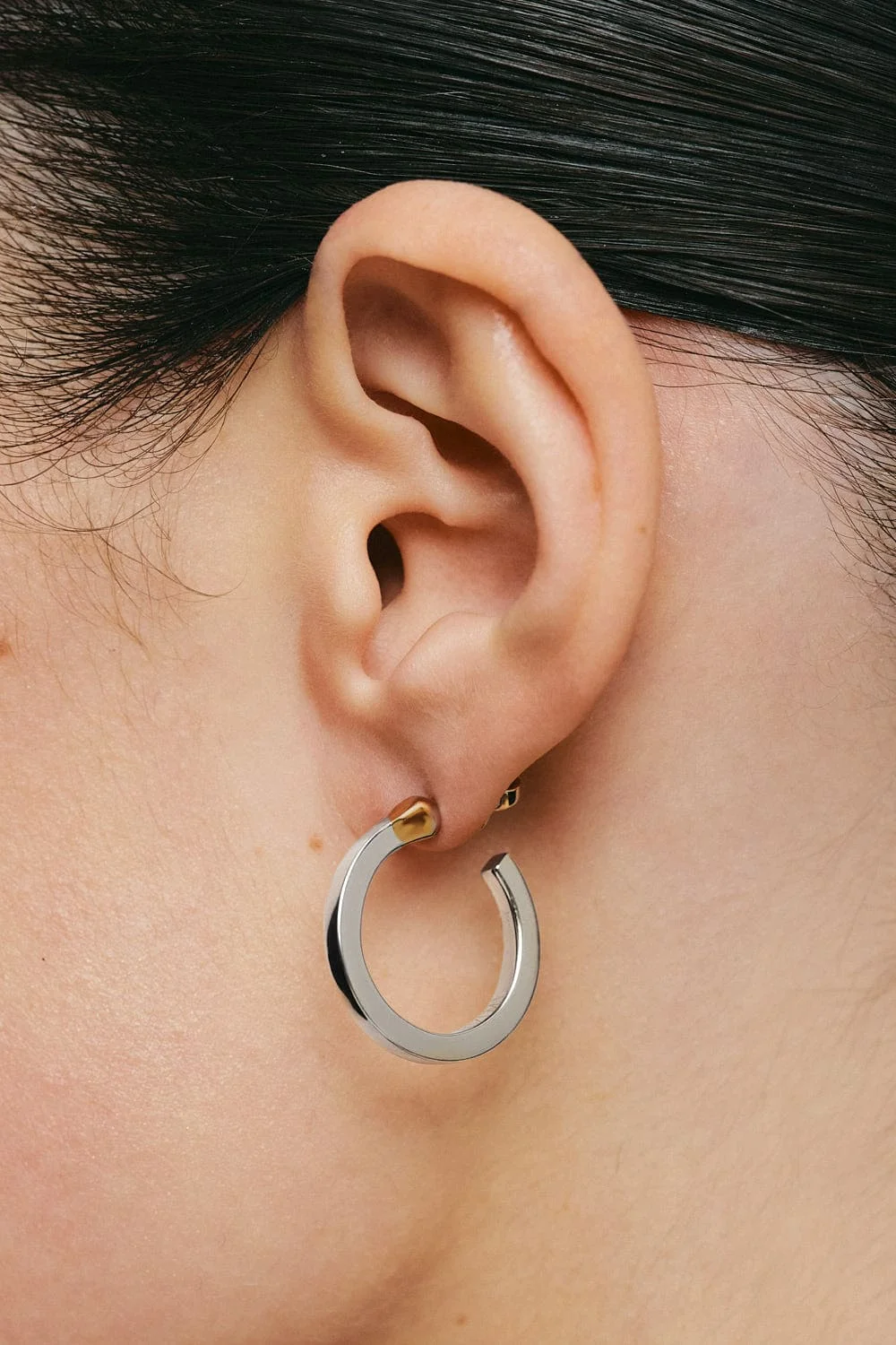 Earrings Round Match Earrings, white gold with timeless design by Guzema