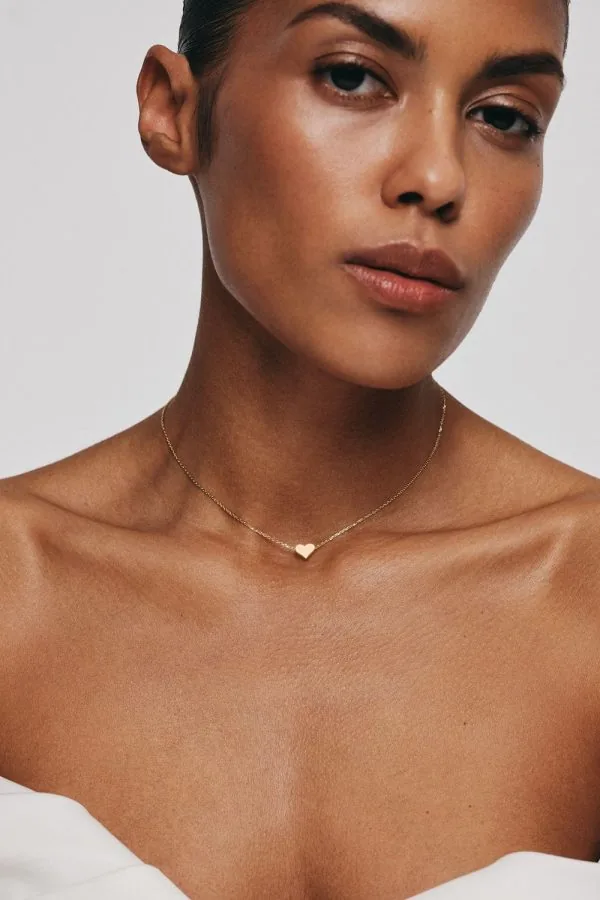 Custom Necklaces Heart Necklace, yellow gold for a luxurious style