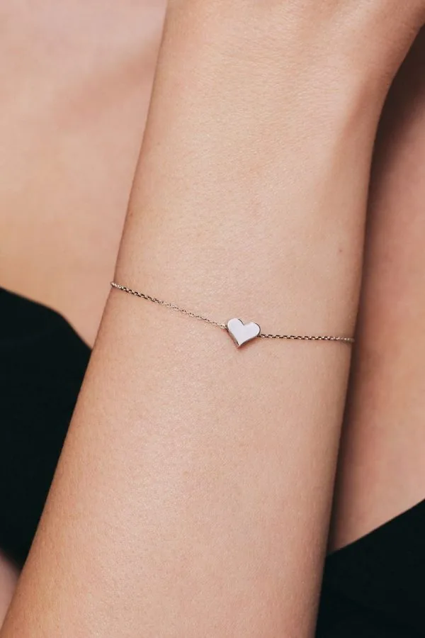 Bracelets Heart Bracelet, white gold with modern elegance