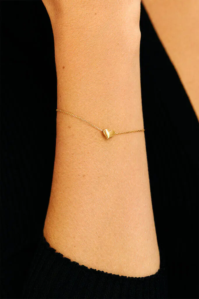 Bracelets Heart Bracelet, yellow gold with modern elegance