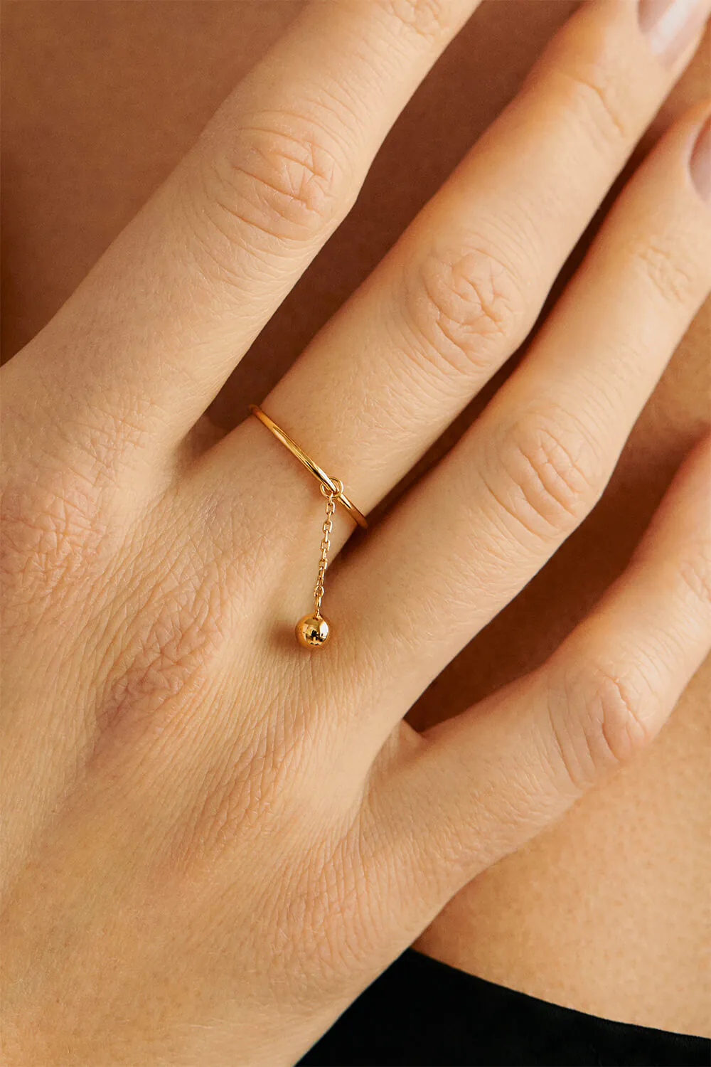 Rings Mini Orb Ring, yellow gold with luxury craftsmanship from Guzema