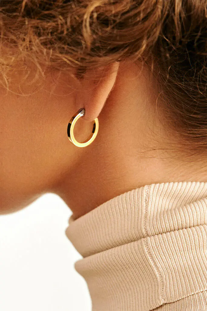 Earrings Round Match Earrings, yellow gold with timeless design by Guzema