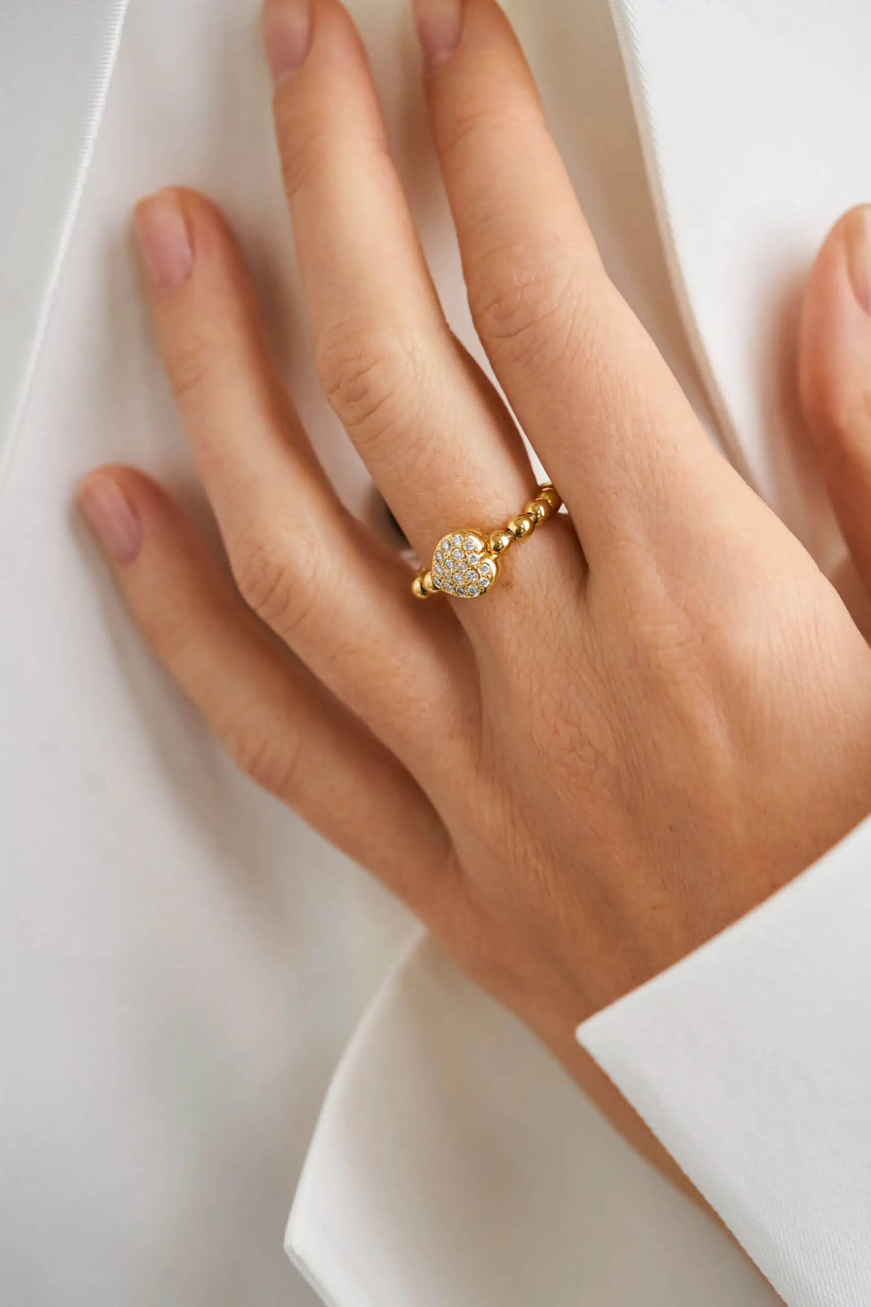 Rings Heart Flexi-Ring, diamonds, yellow gold available online with expert craftsmanship