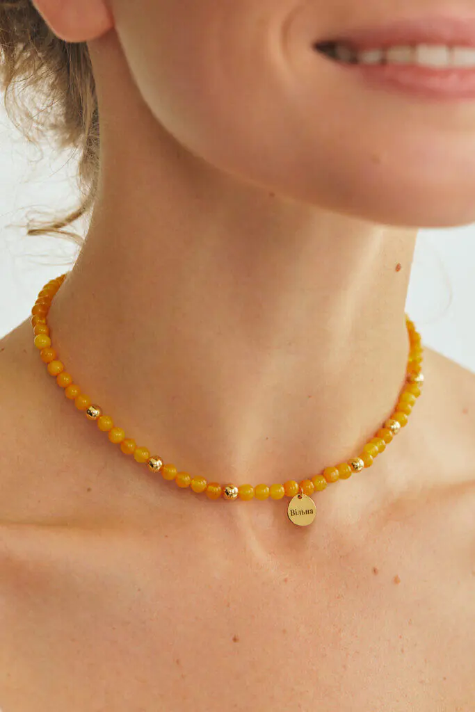 Custom Necklaces Freedom Amber Necklace, yellow gold for a luxurious style