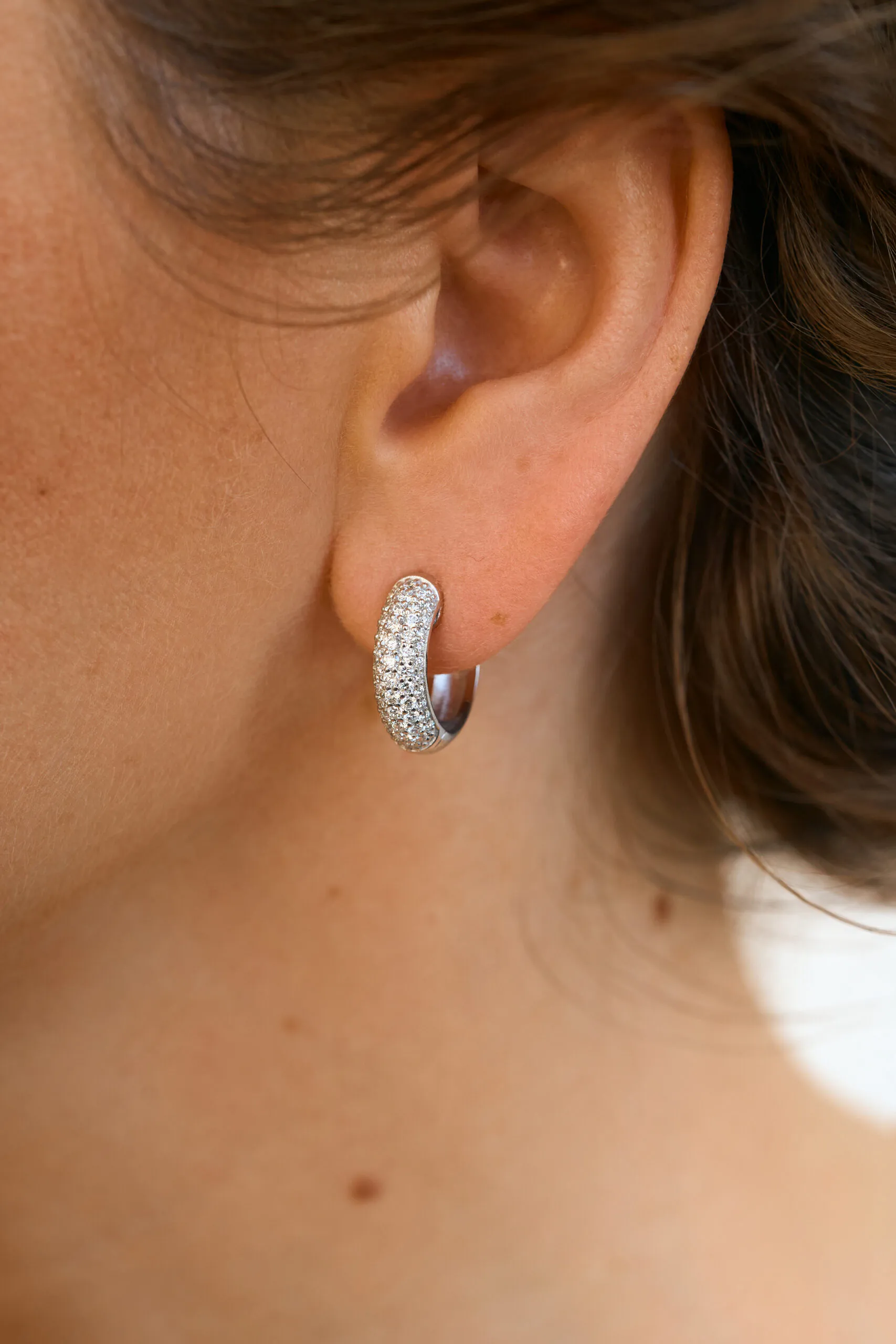 Earrings Diamond Bold Hug Hoops, white gold for a unique and sophisticated look