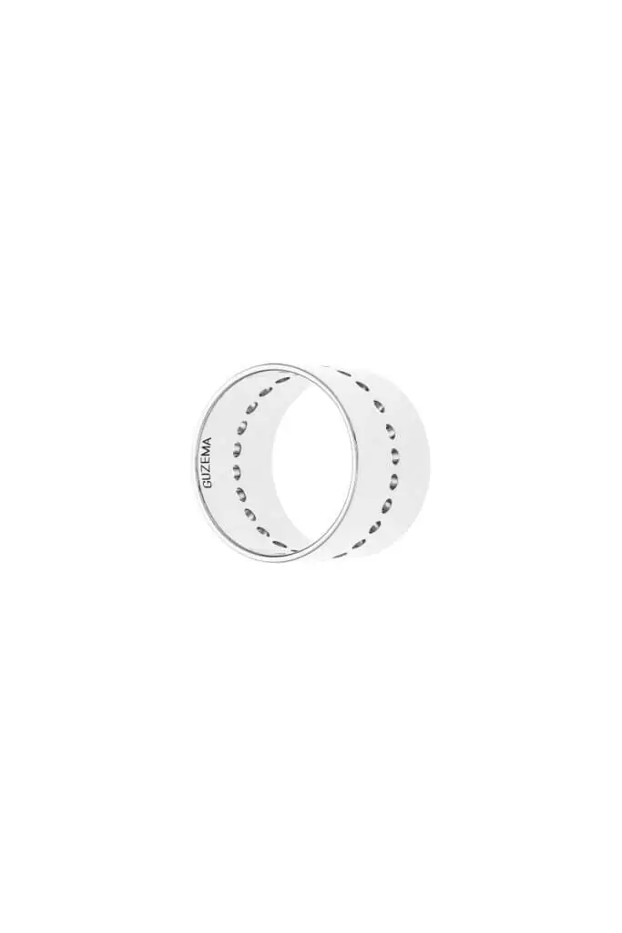 Bold Dots Ring