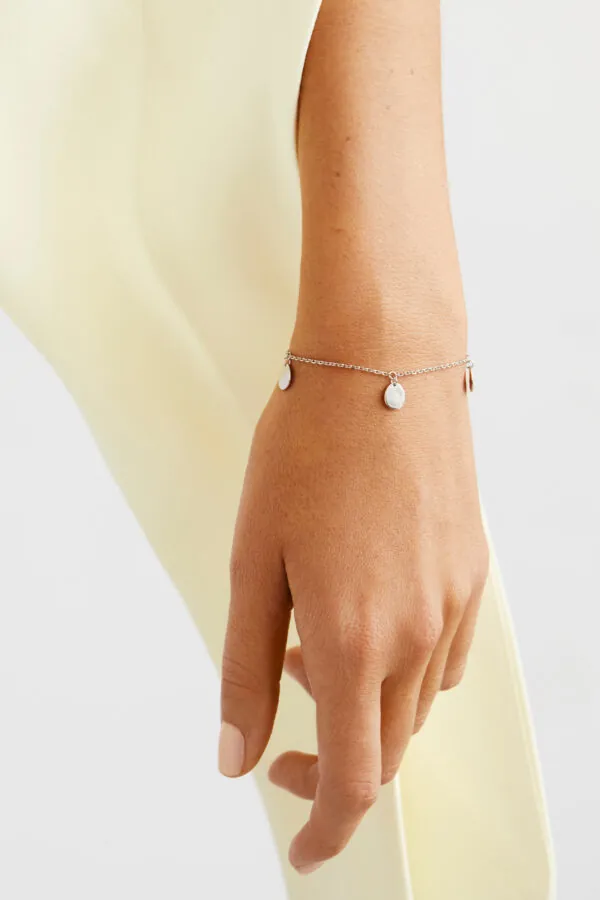 Bracelets Flat Quintet Bracelet, white gold with high-end craftsmanship from Guzema
