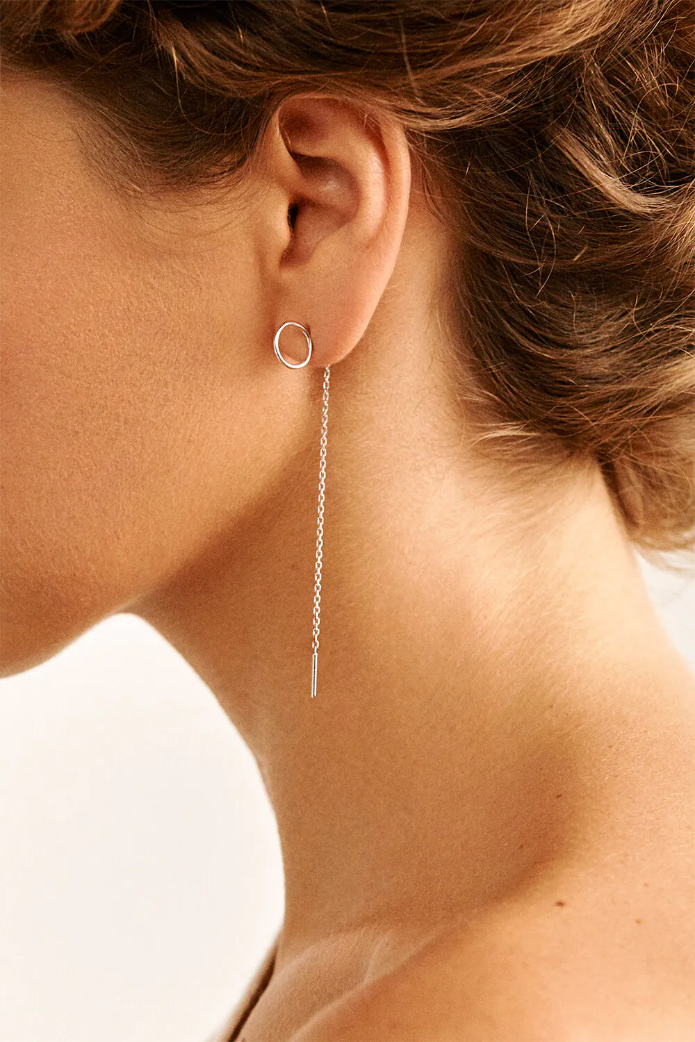 Earrings Chain Thread Earring, white gold with timeless design by Guzema