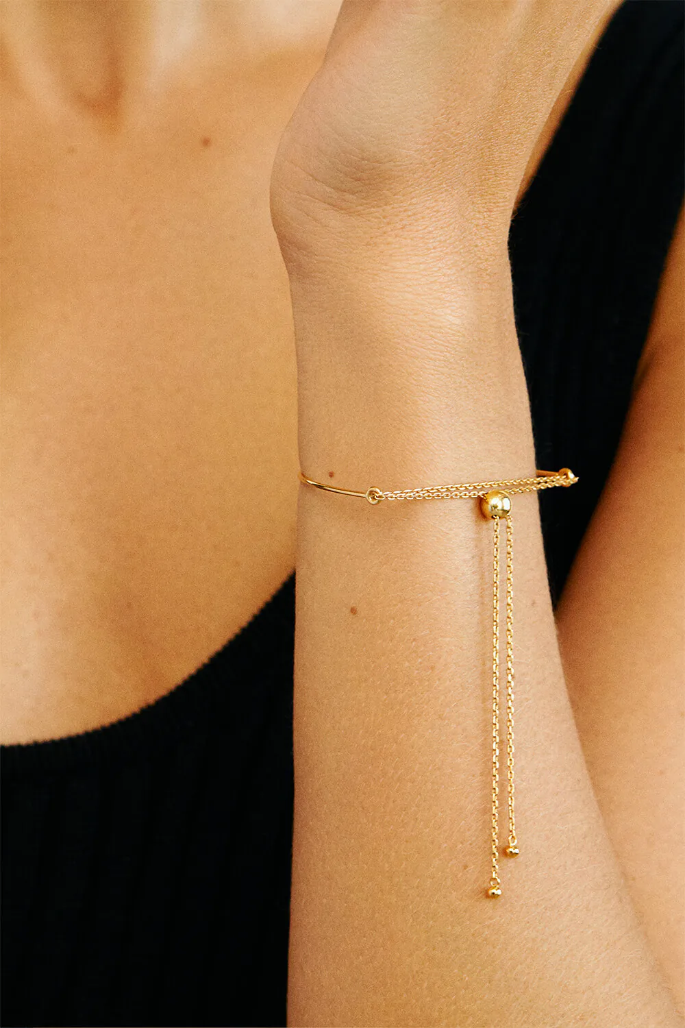 Bracelets Arc Bracelet, yellow gold for everyday elegance