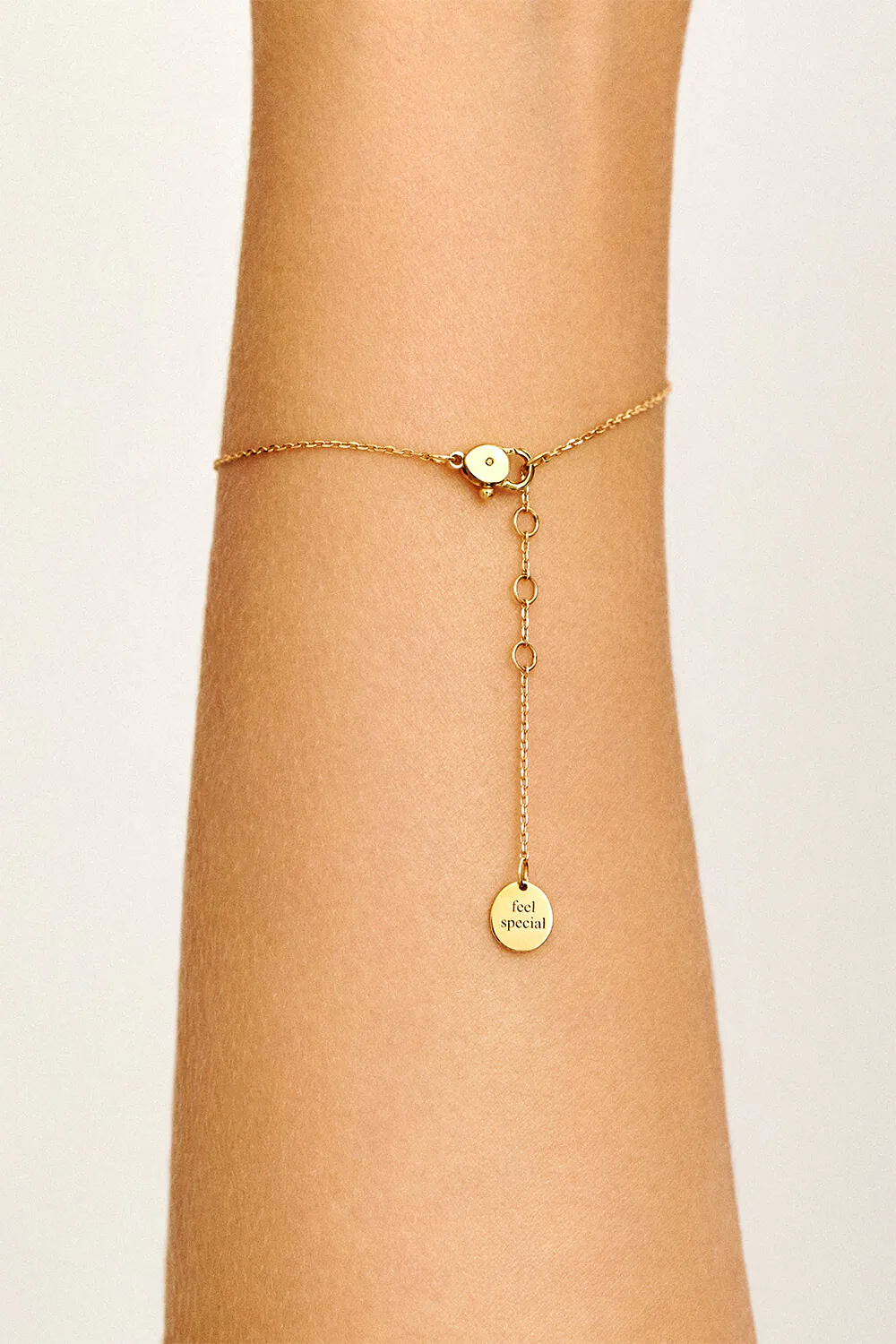 Bracelets Heart Bracelet, yellow gold for everyday elegance