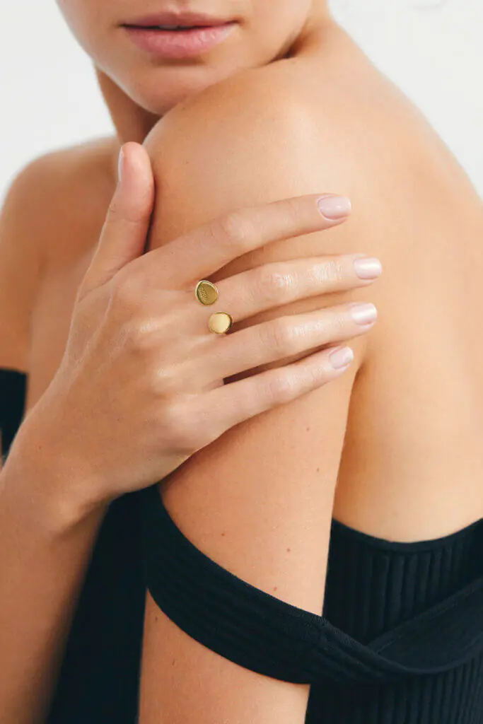 Rings Duo Flat Ring, yellow gold available online with expert craftsmanship