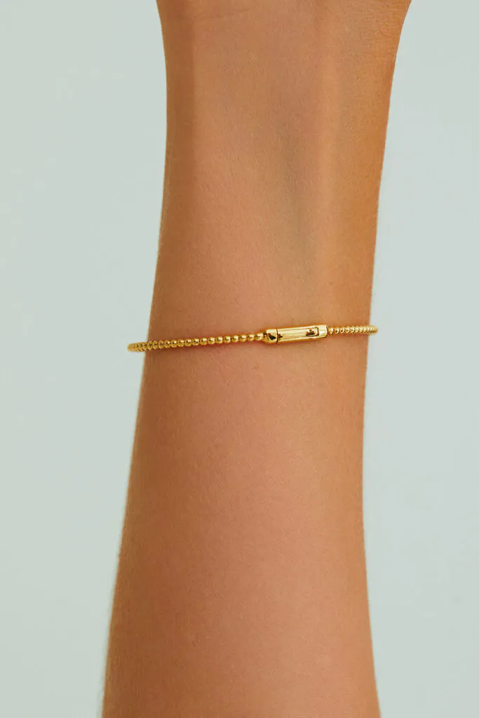 Bracelets Dynamic Trio-Diamond Bracelet, yellow gold with modern elegance