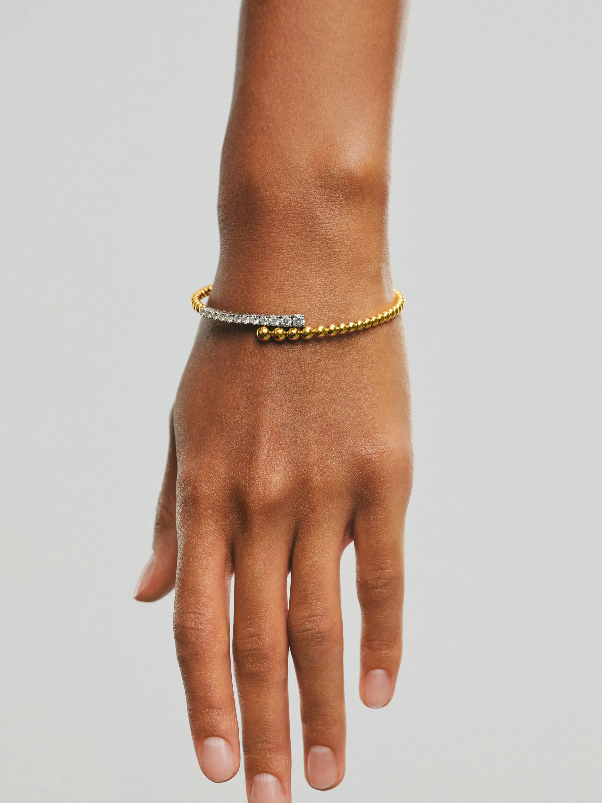 Bracelets Quintessence Diamond Bracelet, yellow gold with high-end craftsmanship from Guzema