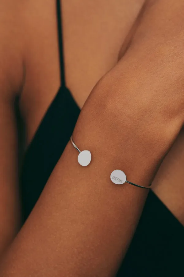 Bracelets Flat Bracelet, white gold with high-end craftsmanship from Guzema