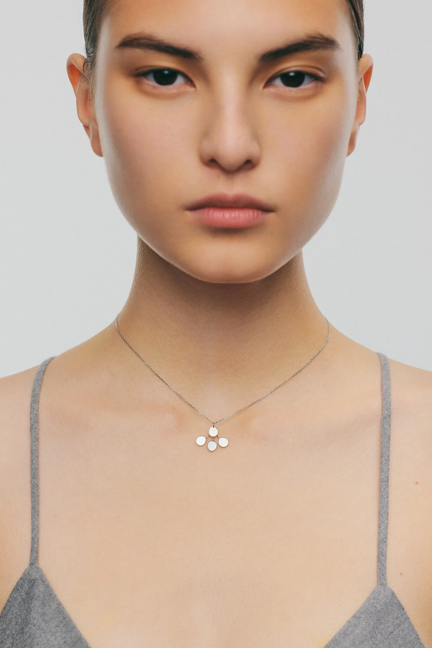 Custom Necklaces Petal Flat Necklace, white gold for a luxurious style