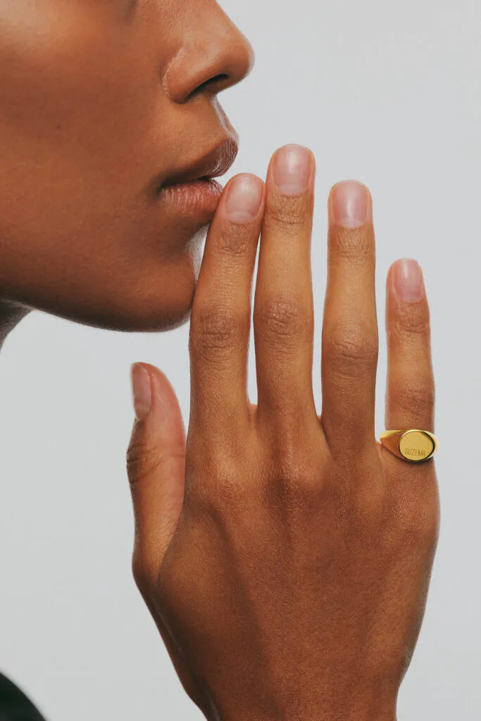 Rings Signet Ring, yellow gold available online with expert craftsmanship