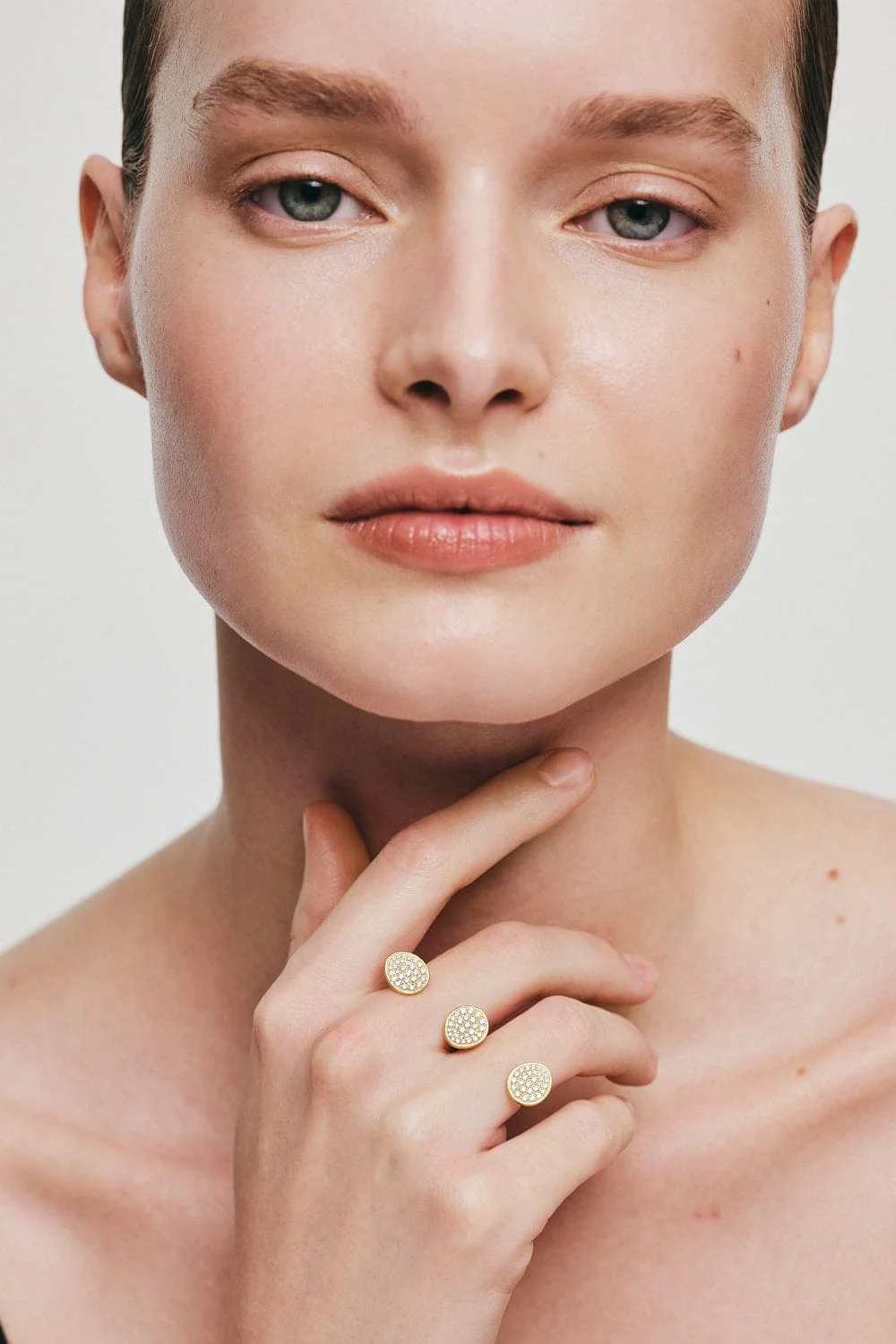 Rings Trio Flat Ring, diamonds, yellow gold with modern design available now