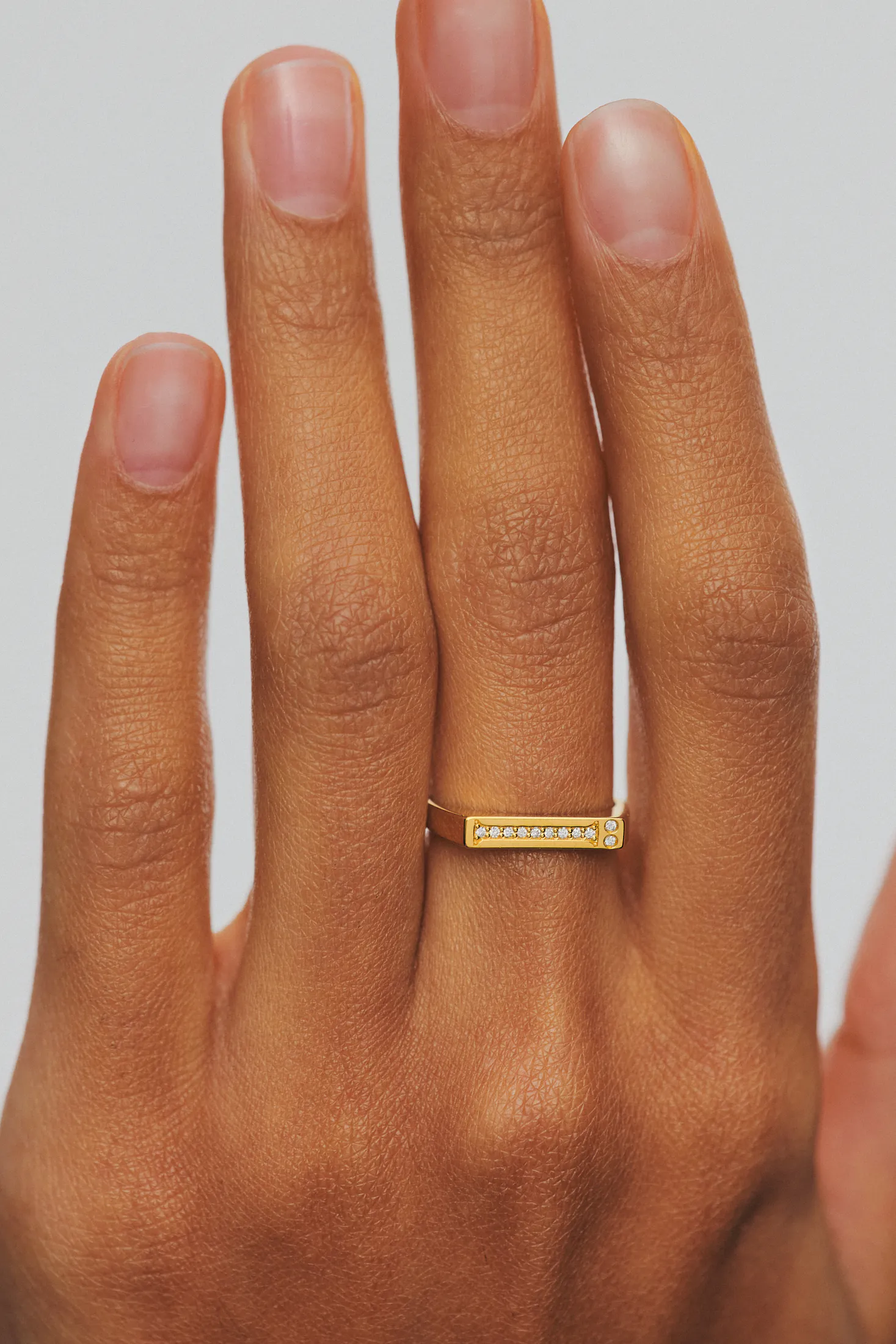 Rings Essence Ring, diamonds, yellow gold available online with expert craftsmanship