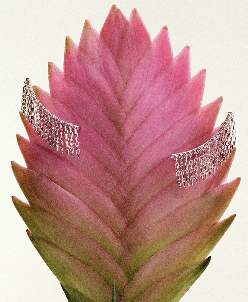 Earrings Short Chainfall Earrings, white gold for stylish and elegant looks