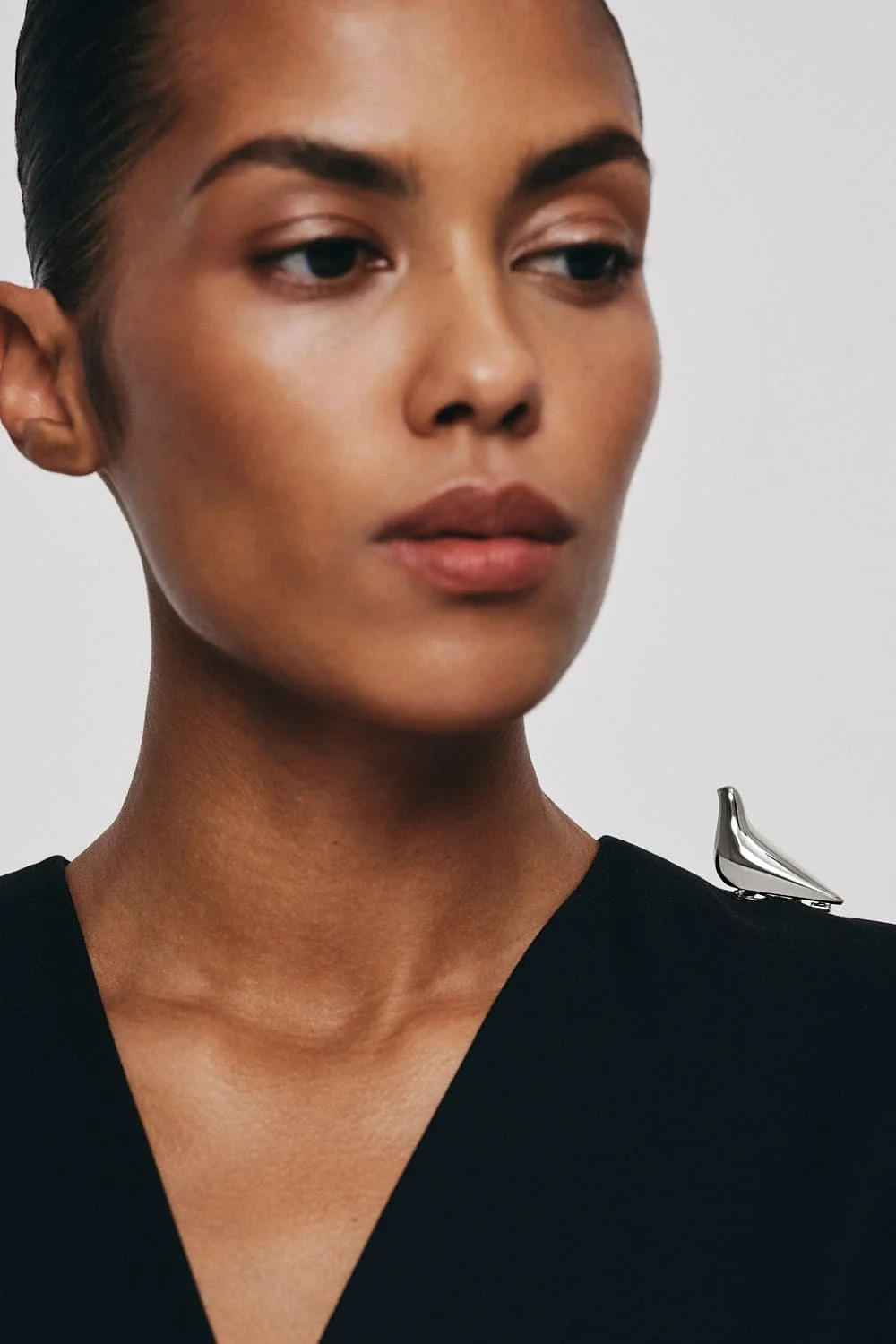 Brooches Bird Girl Sculptural Brooch, white gold with unique touch available online