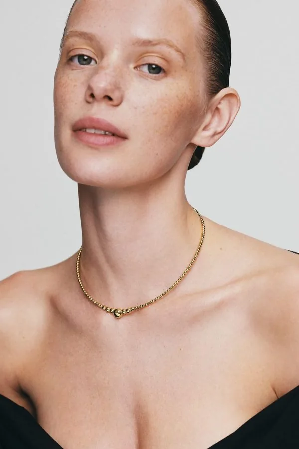 Exclusive Necklaces Bead Necklace, yellow gold from Guzema