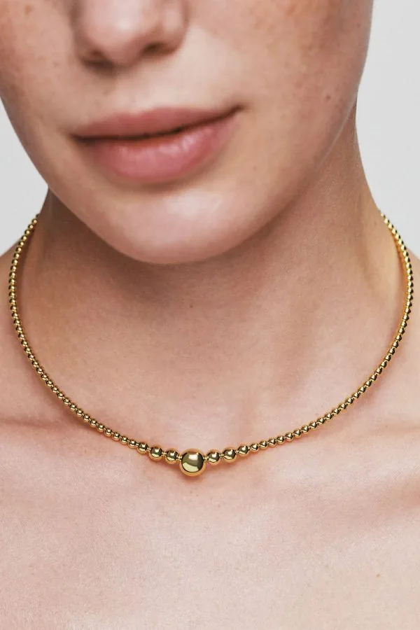 Exclusive Necklaces Bead Necklace, yellow gold from Guzema